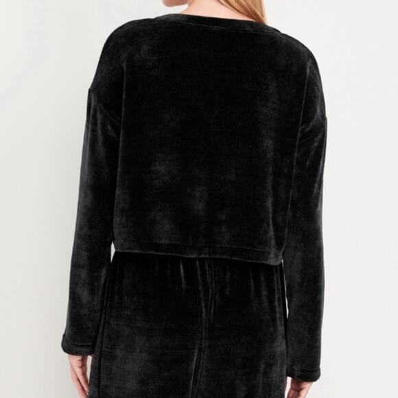 Old Navy Black Cozy Chenille Button-
Down Top - Picture 2 of 10